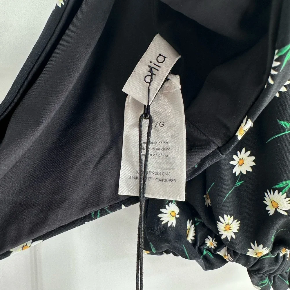 Onia x WeWoreWhat Daisy Floral Bikini Top Size L NWT Puff Sleeve Black Swim